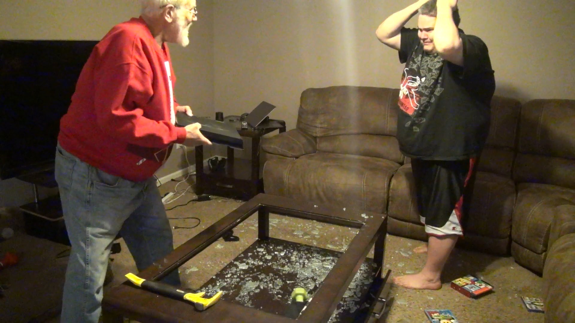 Grandpa on … ANGRY GRANDPA DESTROYS PS4! 